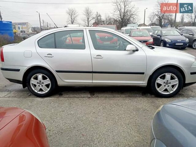 Серый Шкода Октавия, объемом двигателя 1.6 л и пробегом 260 тыс. км за 4300 $, фото 5 на Automoto.ua