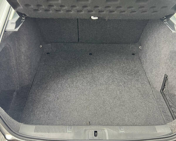 Шкода Октавия 2005 в Полтаве на Automoto.ua Серый Шкода Октавия, объемом двигателя 1.6 л и пробегом 176 тыс. км за 6500 $, фото 45 на Automoto.ua