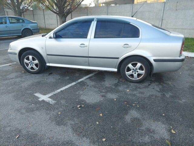 Сірий Шкода Октавія, об'ємом двигуна 0 л та пробігом 1 тис. км за 4500 $, фото 4 на Automoto.ua