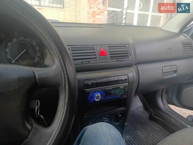 Сірий Шкода Октавія, об'ємом двигуна 1.6 л та пробігом 293 тис. км за 5000 $, фото 19 на Automoto.ua