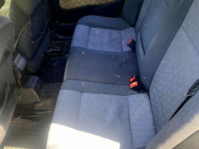 Сірий Шкода Октавія, об'ємом двигуна 2 л та пробігом 240 тис. км за 4850 $, фото 7 на Automoto.ua