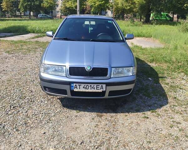 Серый Шкода Октавия, объемом двигателя 1.6 л и пробегом 220 тыс. км за 4000 $, фото 5 на Automoto.ua