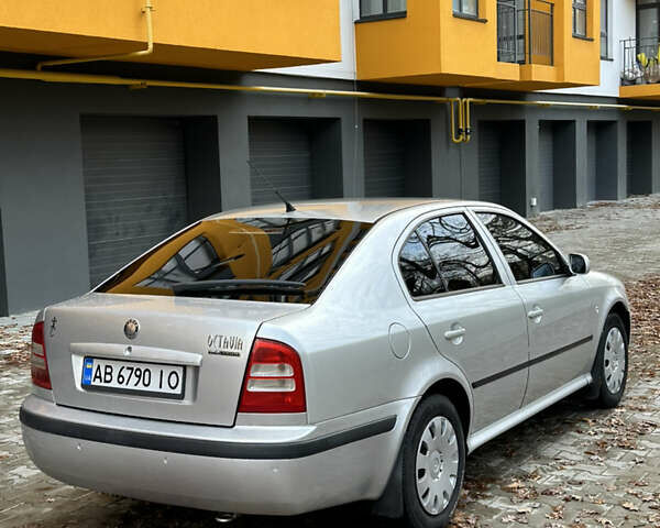 Серый Шкода Октавия, объемом двигателя 1.6 л и пробегом 215 тыс. км за 4550 $, фото 8 на Automoto.ua