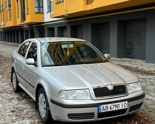 Серый Шкода Октавия, объемом двигателя 1.6 л и пробегом 215 тыс. км за 4550 $, фото 12 на Automoto.ua