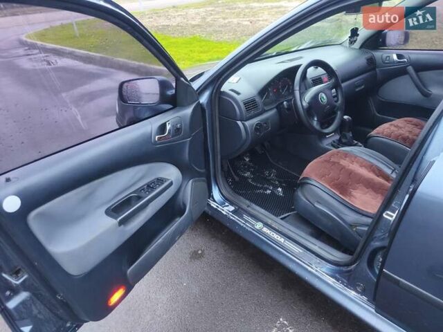 Серый Шкода Октавия, объемом двигателя 1.6 л и пробегом 251 тыс. км за 5200 $, фото 10 на Automoto.ua