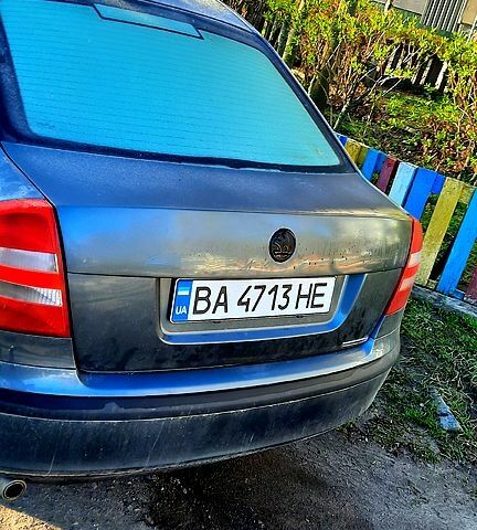 Серый Шкода Октавия, объемом двигателя 1.6 л и пробегом 402 тыс. км за 4950 $, фото 2 на Automoto.ua