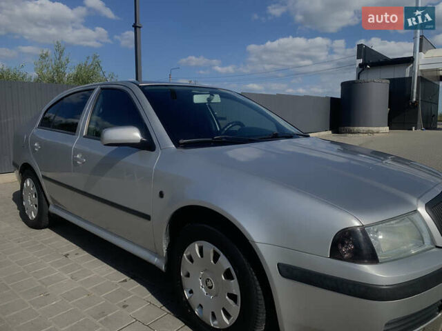 Сірий Шкода Октавія, об'ємом двигуна 1.6 л та пробігом 290 тис. км за 4200 $, фото 2 на Automoto.ua