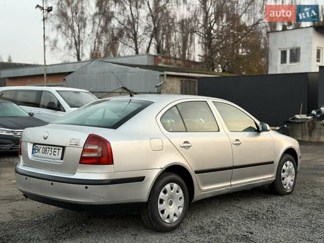Серый Шкода Октавия, объемом двигателя 1.6 л и пробегом 250 тыс. км за 4300 $, фото 33 на Automoto.ua