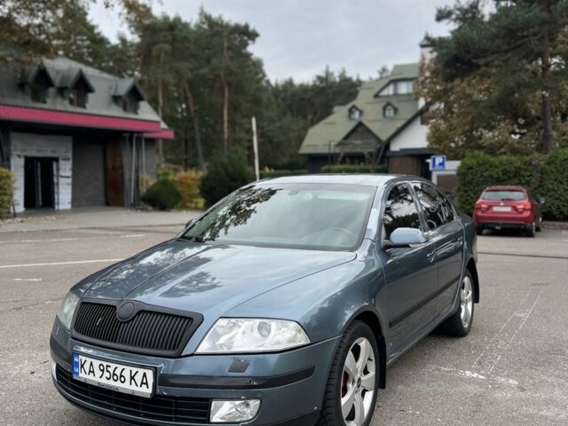 Сірий Шкода Октавія, об'ємом двигуна 2 л та пробігом 400 тис. км за 4900 $, фото 3 на Automoto.ua