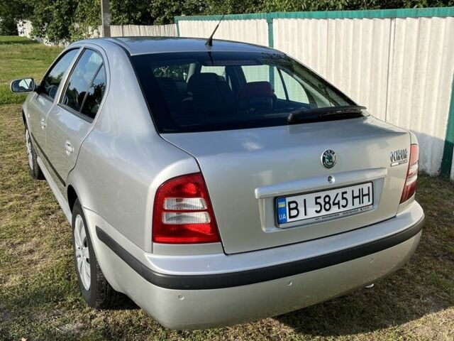 Серый Шкода Октавия, объемом двигателя 1.6 л и пробегом 264 тыс. км за 4450 $, фото 4 на Automoto.ua