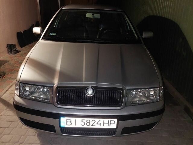 Серый Шкода Октавия, объемом двигателя 1.6 л и пробегом 329 тыс. км за 5000 $, фото 13 на Automoto.ua