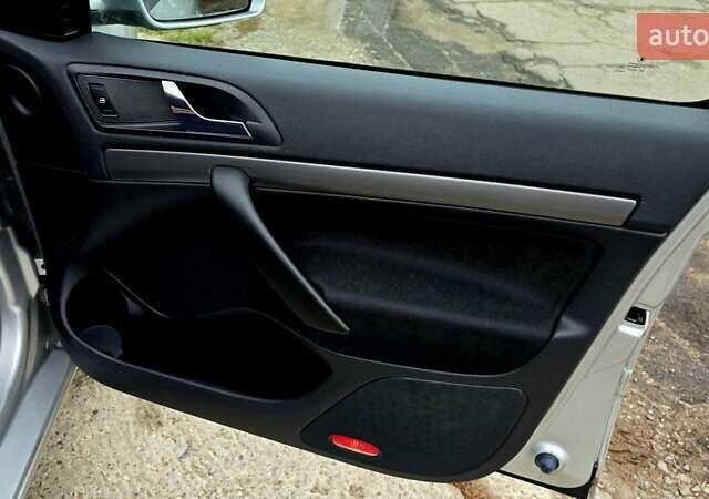 Шкода Октавия 2005 в Полтаве на Automoto.ua Серый Шкода Октавия, объемом двигателя 1.6 л и пробегом 122 тыс. км за 7999 $, фото 50 на Automoto.ua