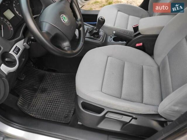 Серый Шкода Октавия, объемом двигателя 1.6 л и пробегом 180 тыс. км за 5190 $, фото 8 на Automoto.ua