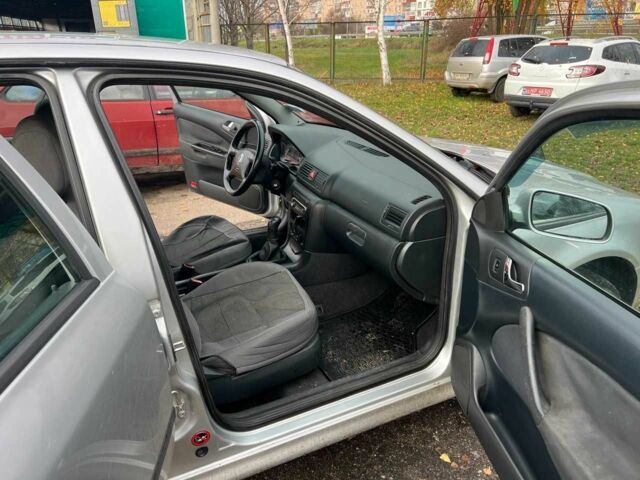 Серый Шкода Октавия, объемом двигателя 1.6 л и пробегом 280 тыс. км за 4500 $, фото 5 на Automoto.ua