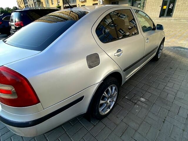 Шкода Октавія 2005 у Черкасах на Automoto.ua Сірий Шкода Октавія, об'ємом двигуна 1.9 л та пробігом 365 тис. км за 4400 $, фото 6 на Automoto.ua