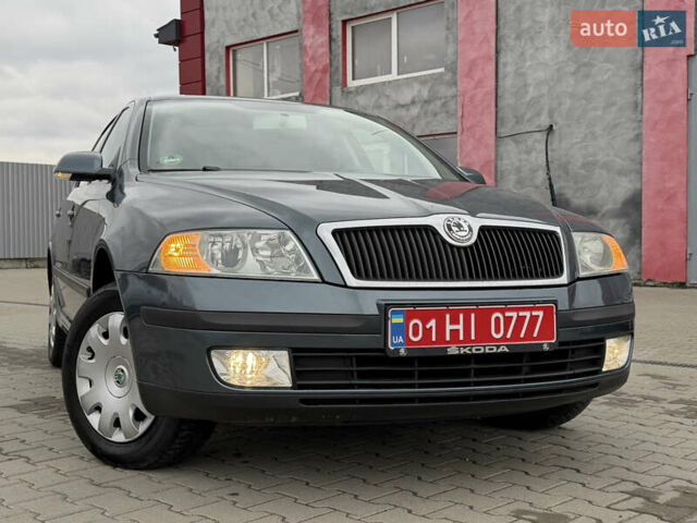 Серый Шкода Октавия, объемом двигателя 1.6 л и пробегом 220 тыс. км за 6350 $, фото 8 на Automoto.ua