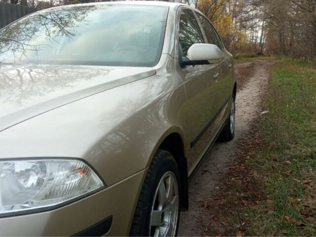 Шкода Октавия 2005 в Змиеве на Automoto.ua Серый Шкода Октавия, объемом двигателя 1.9 л и пробегом 300 тыс. км за 2800 $, фото 6 на Automoto.ua