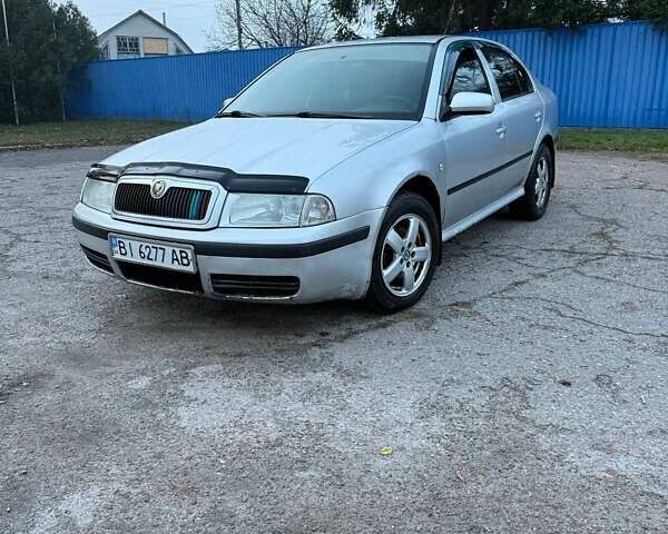 Серый Шкода Октавия, объемом двигателя 1.9 л и пробегом 322 тыс. км за 3000 $, фото 2 на Automoto.ua