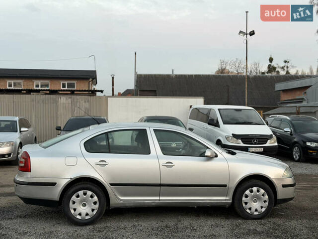 Серый Шкода Октавия, объемом двигателя 1.6 л и пробегом 250 тыс. км за 4300 $, фото 22 на Automoto.ua