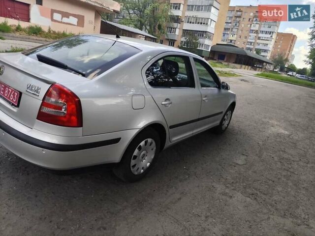 Сірий Шкода Октавія, об'ємом двигуна 1.6 л та пробігом 210 тис. км за 5999 $, фото 6 на Automoto.ua