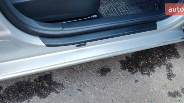 Серый Шкода Октавия, объемом двигателя 1.6 л и пробегом 213 тыс. км за 6900 $, фото 6 на Automoto.ua