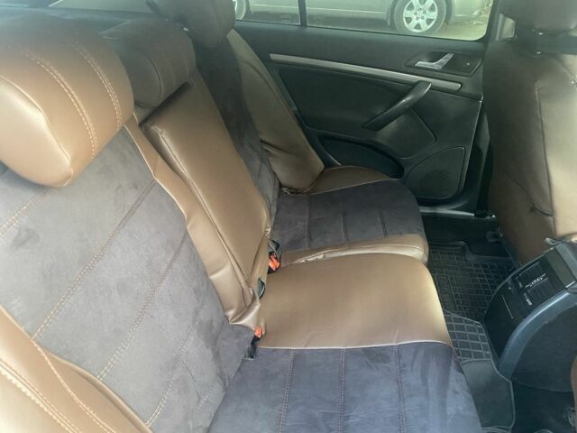 Серый Шкода Октавия, объемом двигателя 2 л и пробегом 240 тыс. км за 6500 $, фото 9 на Automoto.ua