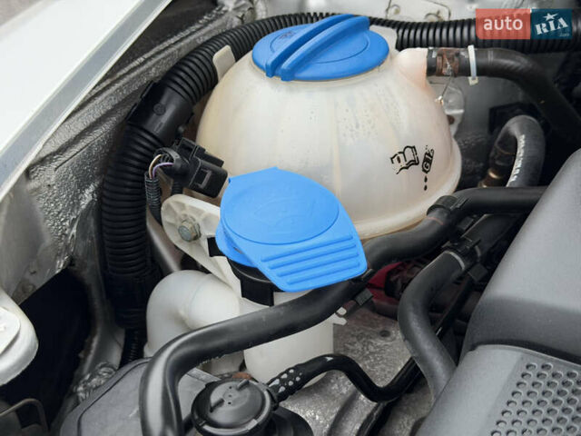 Серый Шкода Октавия, объемом двигателя 1.6 л и пробегом 173 тыс. км за 7199 $, фото 73 на Automoto.ua