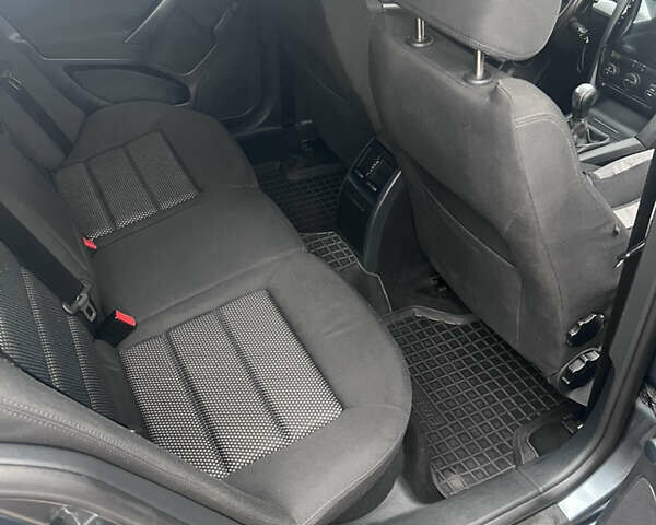 Сірий Шкода Октавія, об'ємом двигуна 1.6 л та пробігом 238 тис. км за 7700 $, фото 20 на Automoto.ua