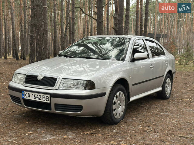 Сірий Шкода Октавія, об'ємом двигуна 1.6 л та пробігом 243 тис. км за 4250 $, фото 8 на Automoto.ua