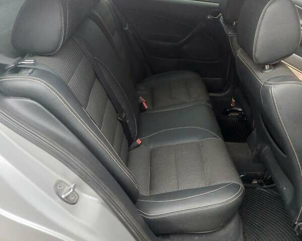 Серый Шкода Октавия, объемом двигателя 1.78 л и пробегом 273 тыс. км за 5800 $, фото 16 на Automoto.ua