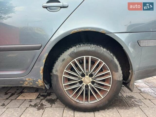 Шкода Октавия 2006 в Ужгороде на Automoto.ua Серый Шкода Октавия, объемом двигателя 1.6 л и пробегом 230 тыс. км за 4093 $, фото 8 на Automoto.ua