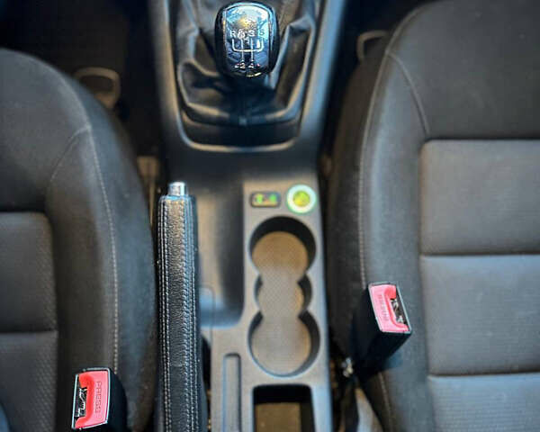 Сірий Шкода Октавія, об'ємом двигуна 1.6 л та пробігом 246 тис. км за 6000 $, фото 13 на Automoto.ua