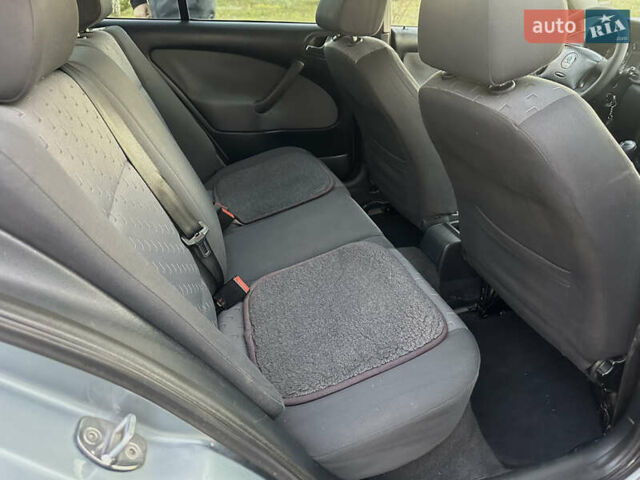 Серый Шкода Октавия, объемом двигателя 1.6 л и пробегом 257 тыс. км за 5650 $, фото 16 на Automoto.ua