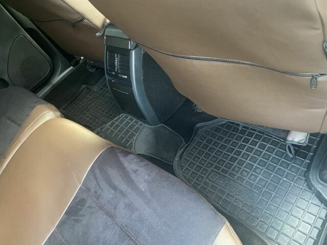 Серый Шкода Октавия, объемом двигателя 2 л и пробегом 240 тыс. км за 6500 $, фото 8 на Automoto.ua