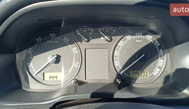 Серый Шкода Октавия, объемом двигателя 1.6 л и пробегом 246 тыс. км за 4500 $, фото 9 на Automoto.ua