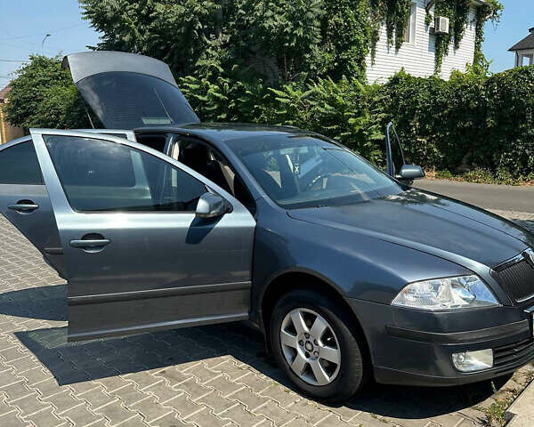 Шкода Октавія 2006 у Одесі на Automoto.ua Сірий Шкода Октавія, об'ємом двигуна 1.6 л та пробігом 261 тис. км за 6000 $, фото 4 на Automoto.ua