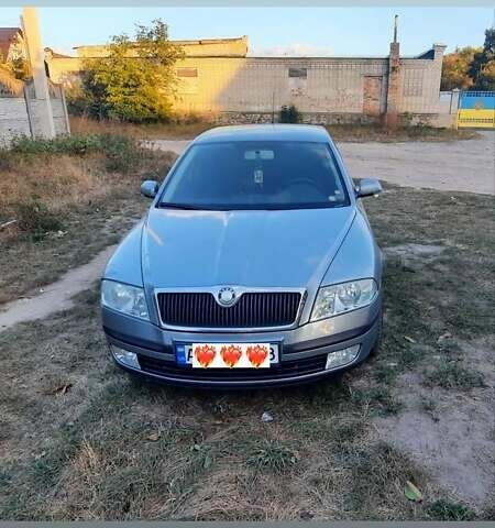 Серый Шкода Октавия, объемом двигателя 1.6 л и пробегом 274 тыс. км за 6300 $, фото 5 на Automoto.ua