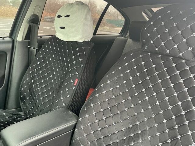 Серый Шкода Октавия, объемом двигателя 1.9 л и пробегом 333 тыс. км за 2500 $, фото 17 на Automoto.ua