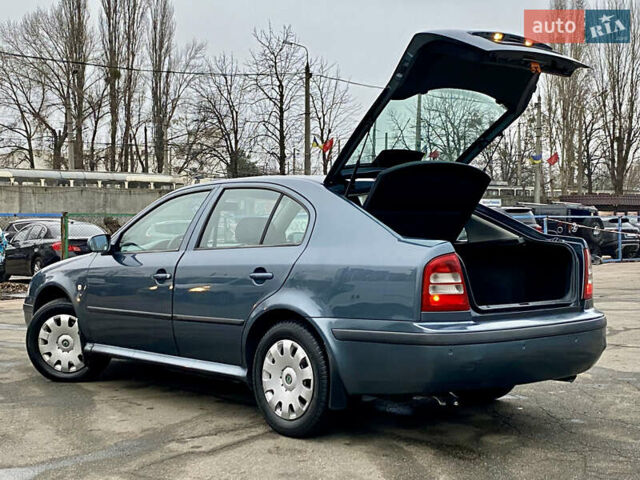 Серый Шкода Октавия, объемом двигателя 1.6 л и пробегом 266 тыс. км за 4900 $, фото 7 на Automoto.ua