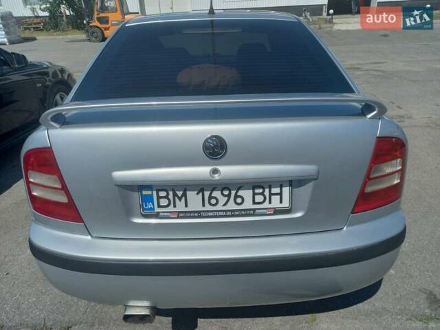 Серый Шкода Октавия, объемом двигателя 1.8 л и пробегом 216 тыс. км за 7200 $, фото 2 на Automoto.ua