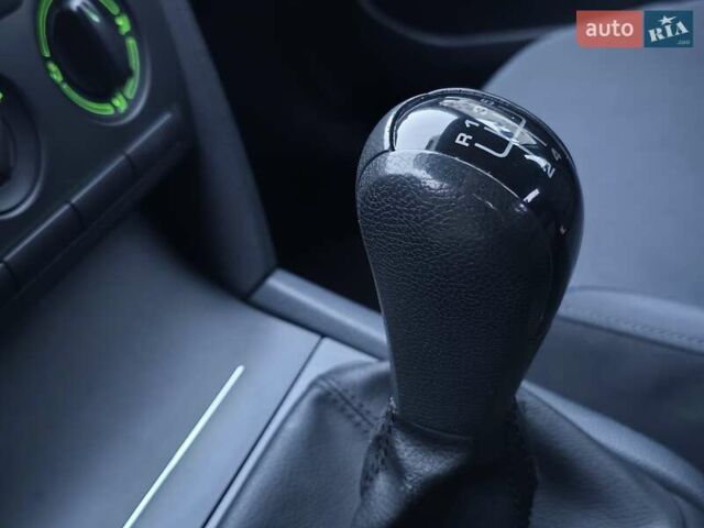 Сірий Шкода Октавія, об'ємом двигуна 1.6 л та пробігом 131 тис. км за 7100 $, фото 68 на Automoto.ua