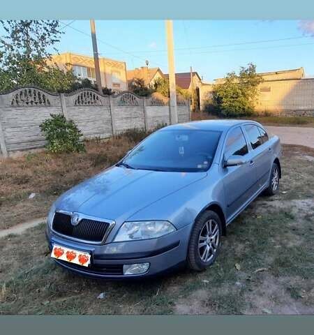 Серый Шкода Октавия, объемом двигателя 1.6 л и пробегом 274 тыс. км за 6300 $, фото 4 на Automoto.ua
