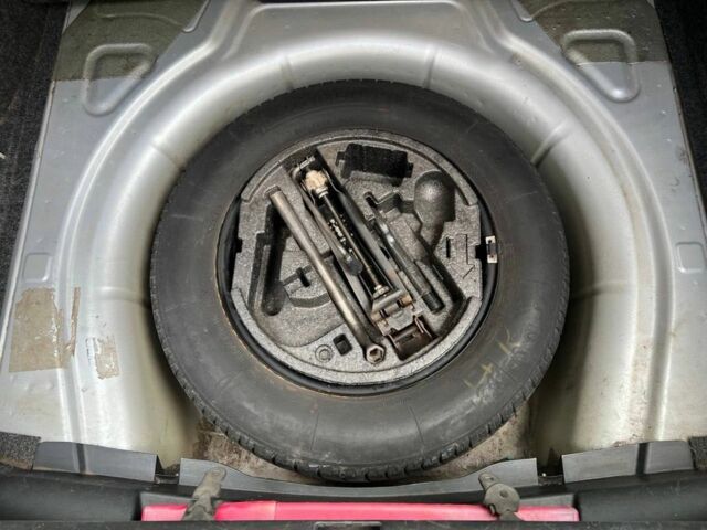 Серый Шкода Октавия, объемом двигателя 1.6 л и пробегом 139 тыс. км за 6900 $, фото 20 на Automoto.ua