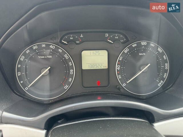 Шкода Октавия 2006 в Ахтырке на Automoto.ua Серый Шкода Октавия, объемом двигателя 1.6 л и пробегом 139 тыс. км за 6900 $, фото 31 на Automoto.ua