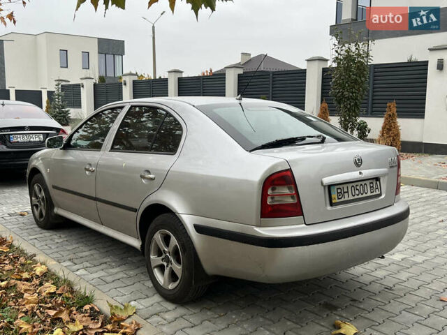 Серый Шкода Октавия, объемом двигателя 1.9 л и пробегом 237 тыс. км за 3999 $, фото 5 на Automoto.ua