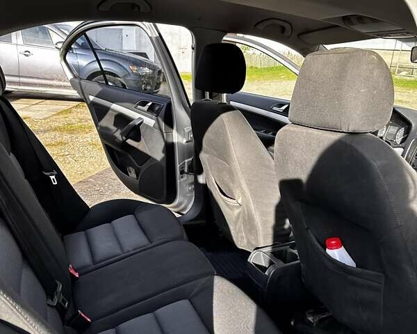 Серый Шкода Октавия, объемом двигателя 1.6 л и пробегом 374 тыс. км за 5900 $, фото 37 на Automoto.ua