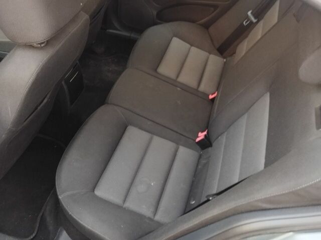 Сірий Шкода Октавія, об'ємом двигуна 0 л та пробігом 423 тис. км за 3150 $, фото 8 на Automoto.ua