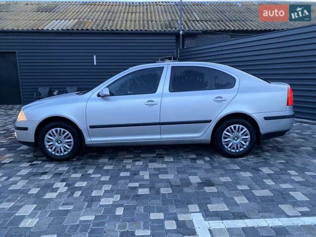 Серый Шкода Октавия, объемом двигателя 1.6 л и пробегом 213 тыс. км за 6300 $, фото 6 на Automoto.ua