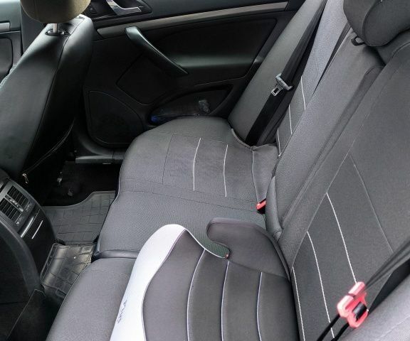 Сірий Шкода Октавія, об'ємом двигуна 1.6 л та пробігом 365 тис. км за 5800 $, фото 6 на Automoto.ua