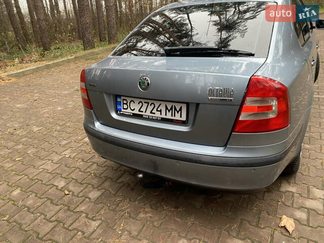 Сірий Шкода Октавія, об'ємом двигуна 1.6 л та пробігом 120 тис. км за 6850 $, фото 9 на Automoto.ua